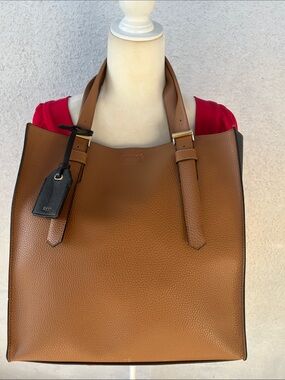 REED Modern American Luxury Large Tote Bag with Removable Pouch NWOT